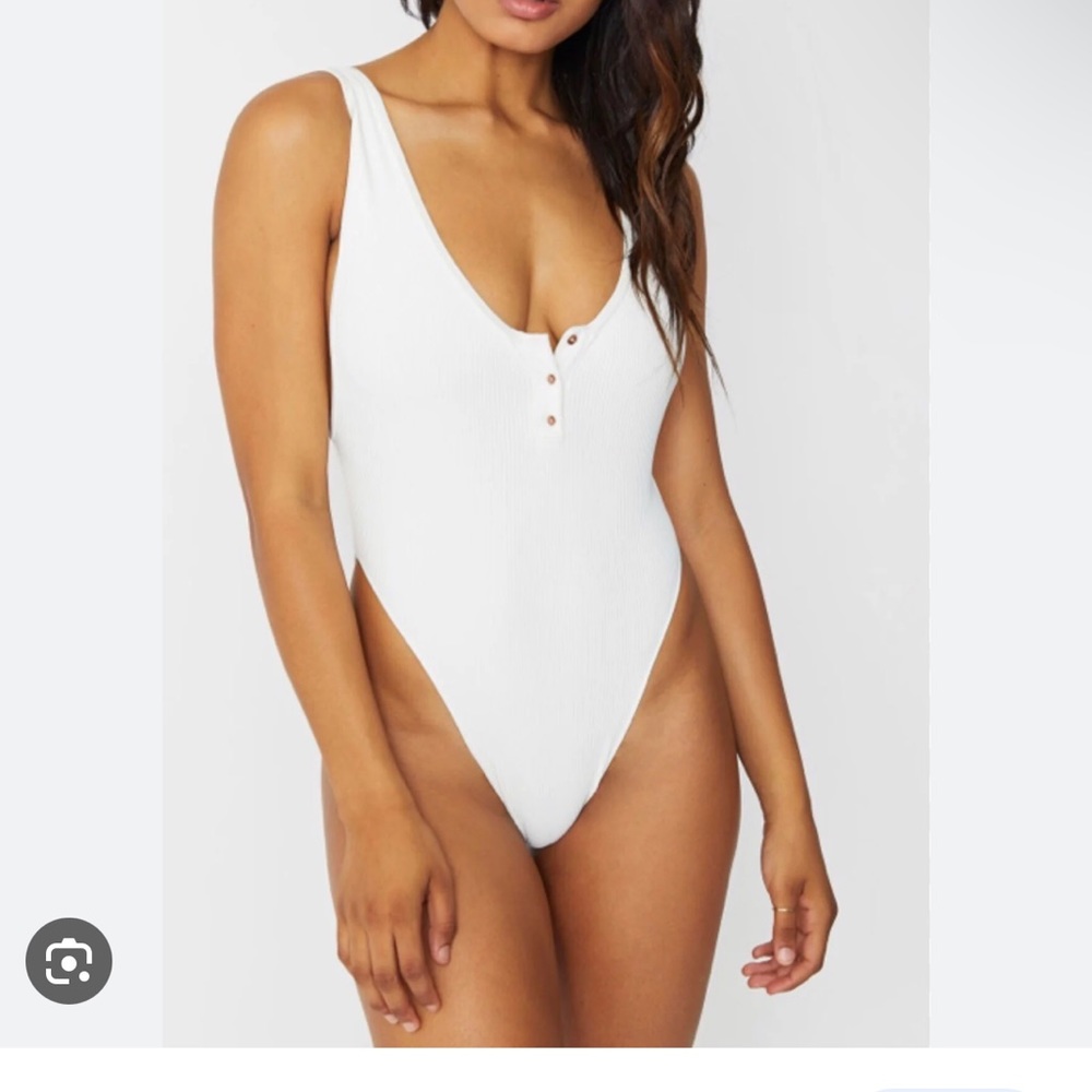 Frankies Bikinis Adele One Piece